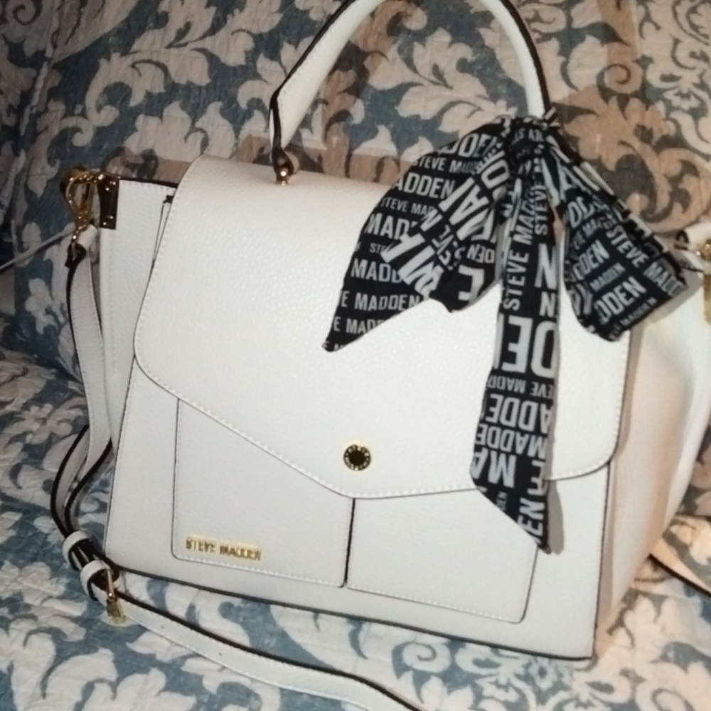 STEVE MADDEN SATCHEL